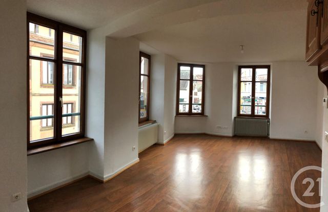 Appartement F4 à louer - 4 pièces - 80.0 m2 - SAVERNE - 67 - ALSACE - Century 21 Pays Du Haut Barr